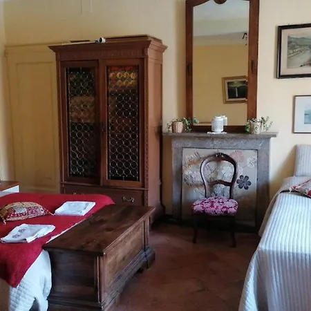 Apartment Gio's House Vintage Style
