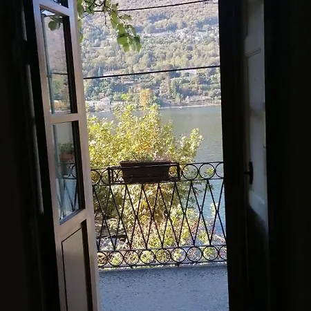 Apartment Gio's House Vintage Style Stresa