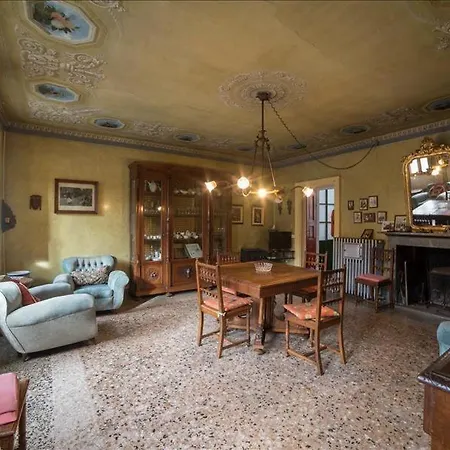 Gio's House Vintage Style Stresa