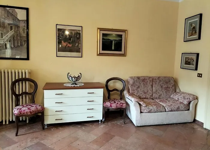 Gio's House Vintage Style 스트레사